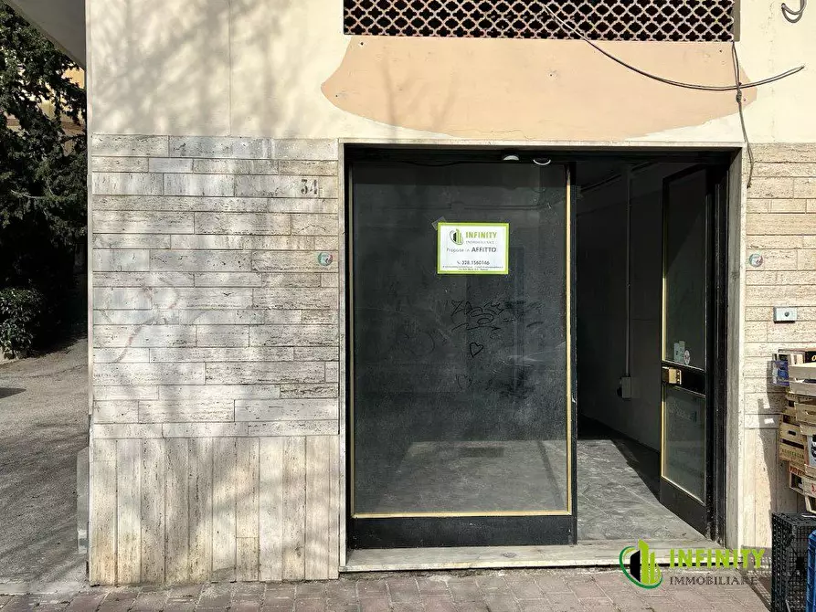 Immagine 4 di Licenza in affitto  34 a Matera