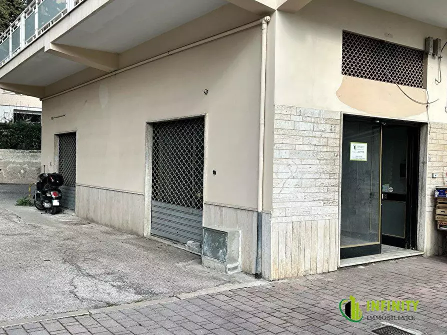 Immagine 3 di Licenza in affitto  34 a Matera