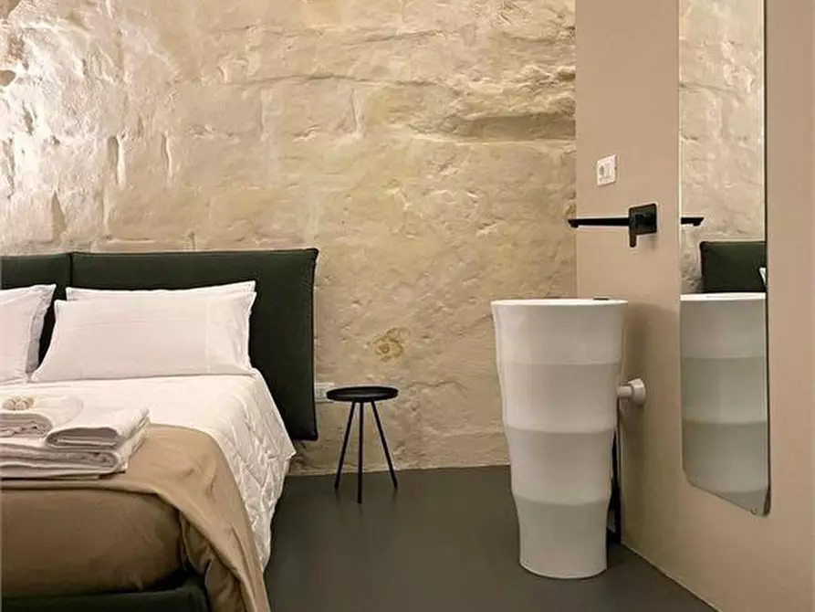 Immagine 10 di Appartamento in vendita  a Matera