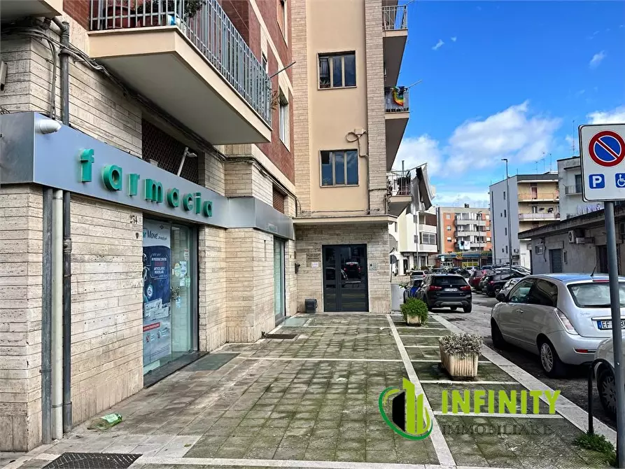 Immagine 2 di Appartamento in vendita  230 a Matera