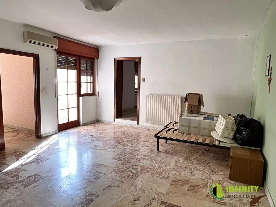Immagine 10 di Appartamento in vendita  12 a Ginosa