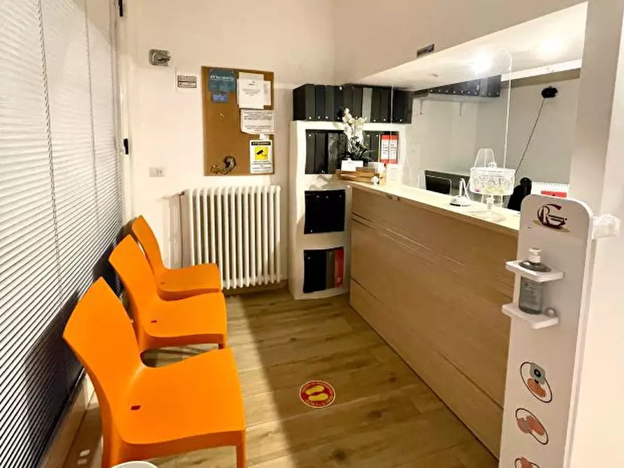 Immagine 1 di Ufficio in vendita  2 a Matera