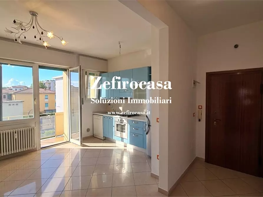 Immagine 2 di Appartamento in vendita  a Bologna