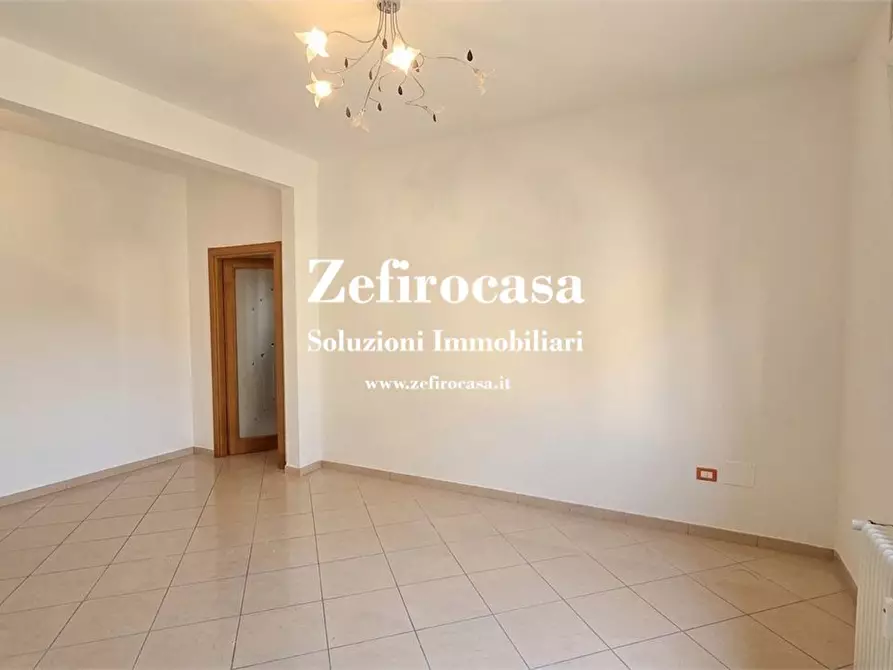 Immagine 3 di Appartamento in vendita  a Bologna