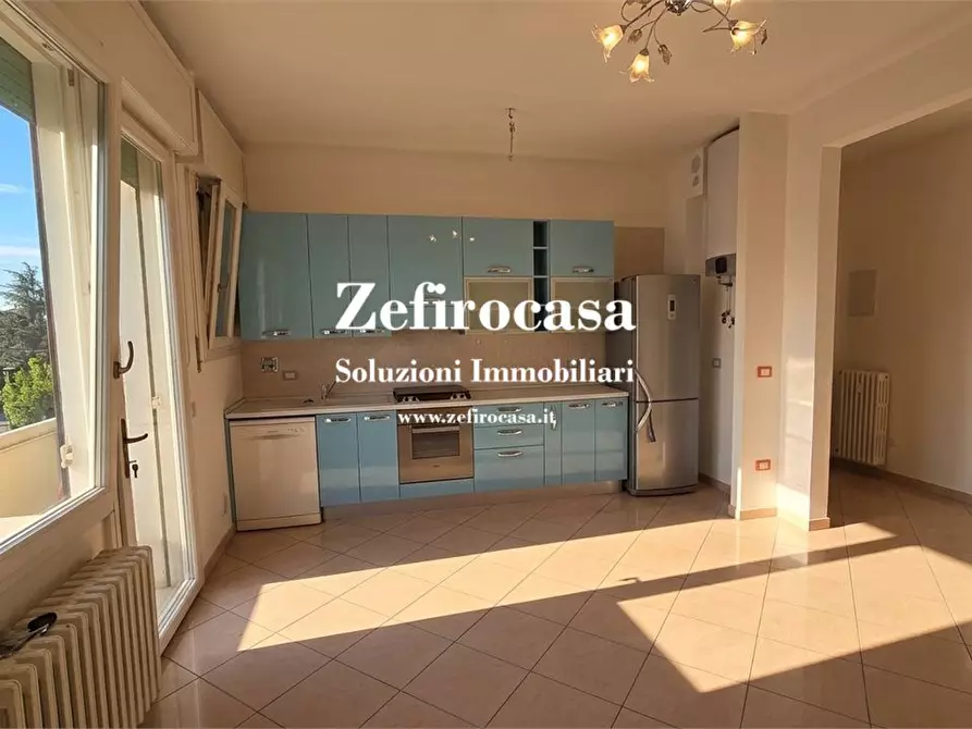 Immagine 5 di Appartamento in vendita  a Bologna
