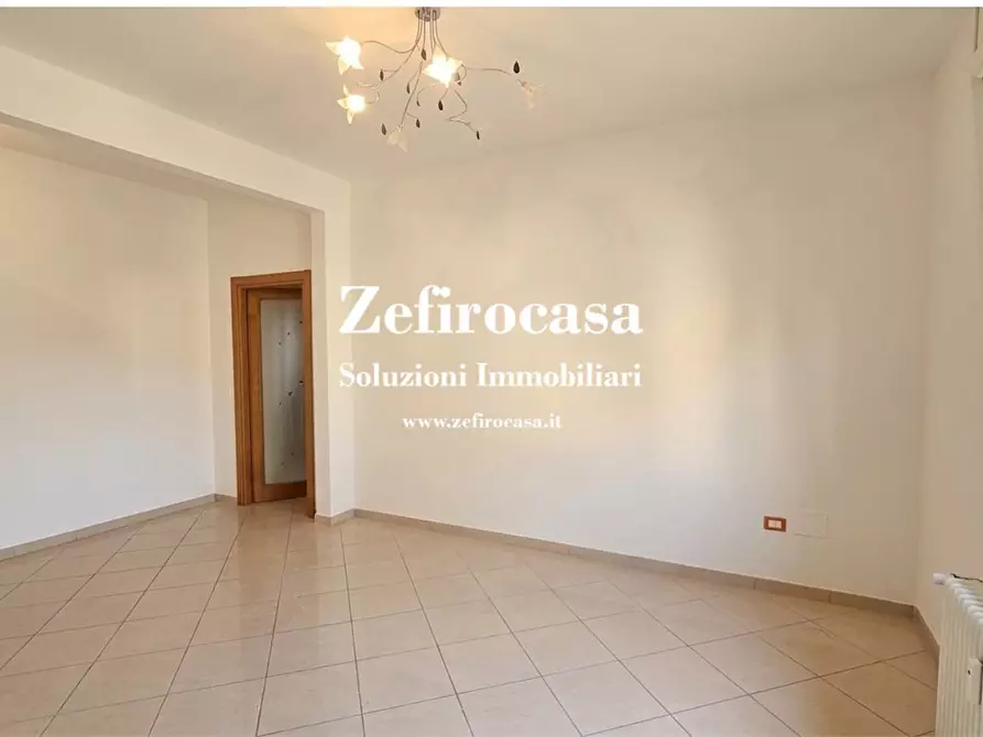 Immagine 6 di Appartamento in vendita  a Bologna