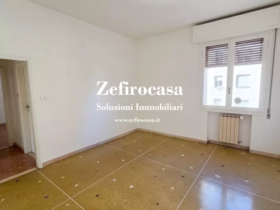 Immagine 9 di Appartamento in vendita  a Bologna
