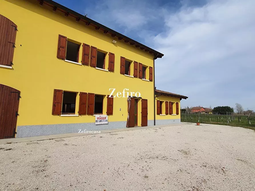 Immagine 7 di Villa in vendita  a Rolo