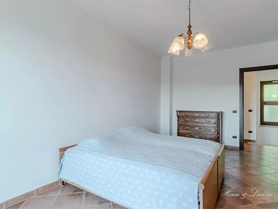 Immagine 6 di Villa in vendita  a Verrua Savoia