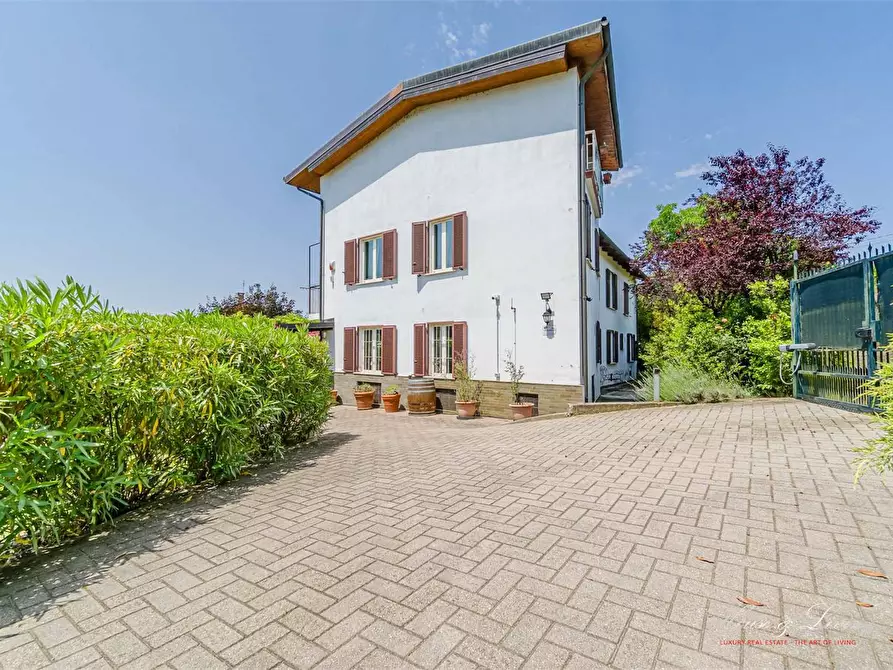 Immagine 3 di Villa in vendita  a Trofarello