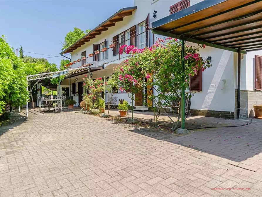 Immagine 7 di Villa in vendita  a Trofarello