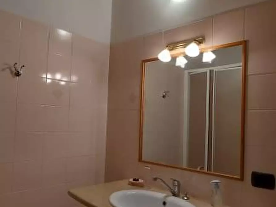 Immagine 6 di Appartamento in vendita  a Volterra