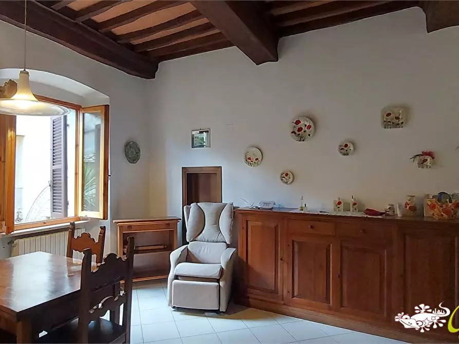Immagine 2 di Appartamento in vendita  a San Gimignano