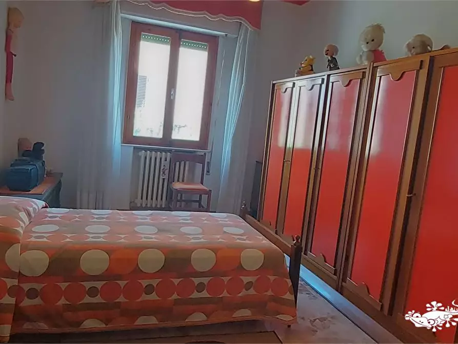 Immagine 10 di Appartamento in vendita  a San Gimignano