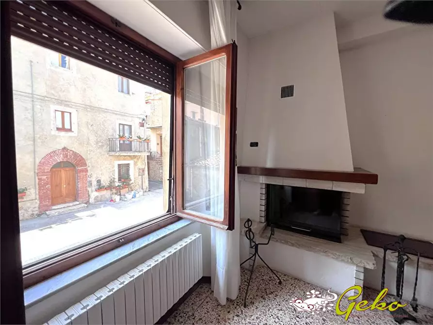 Immagine 6 di Appartamento in vendita  a San Gimignano