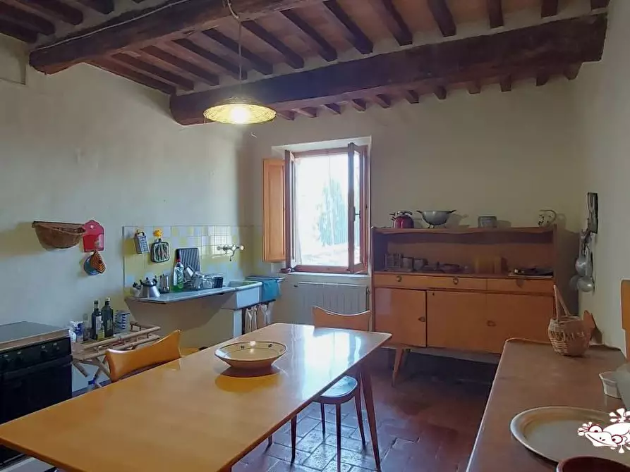 Immagine 9 di Appartamento in vendita  a San Gimignano