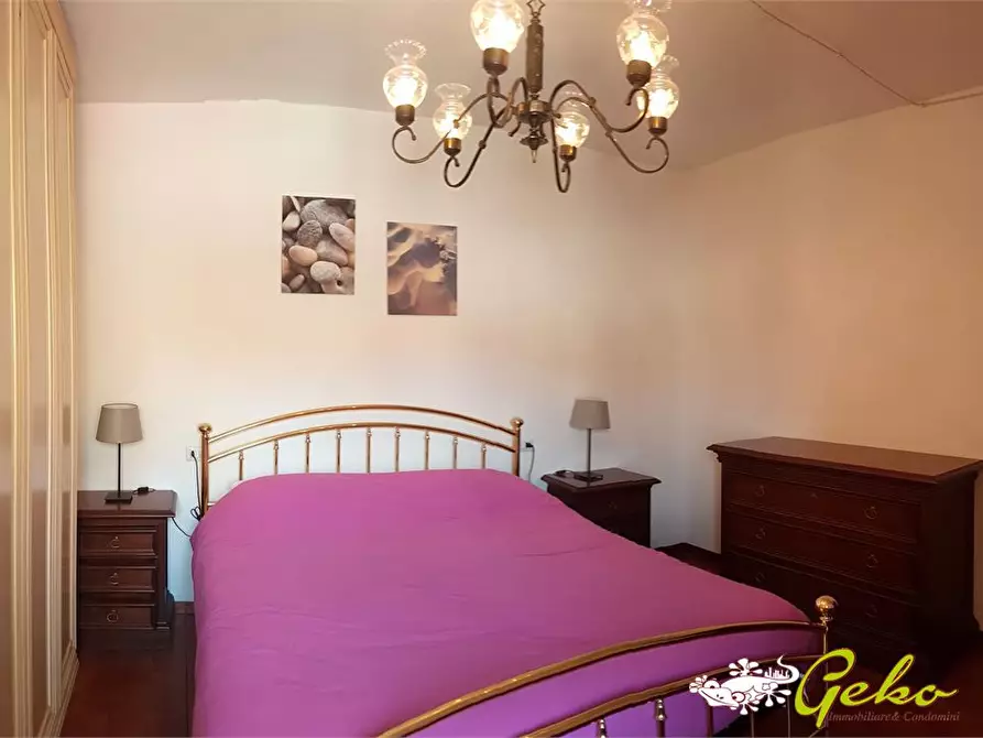 Immagine 8 di Appartamento in vendita  a San Gimignano