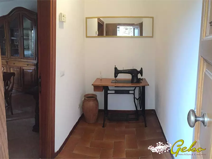 Immagine 4 di Appartamento in vendita  a San Gimignano