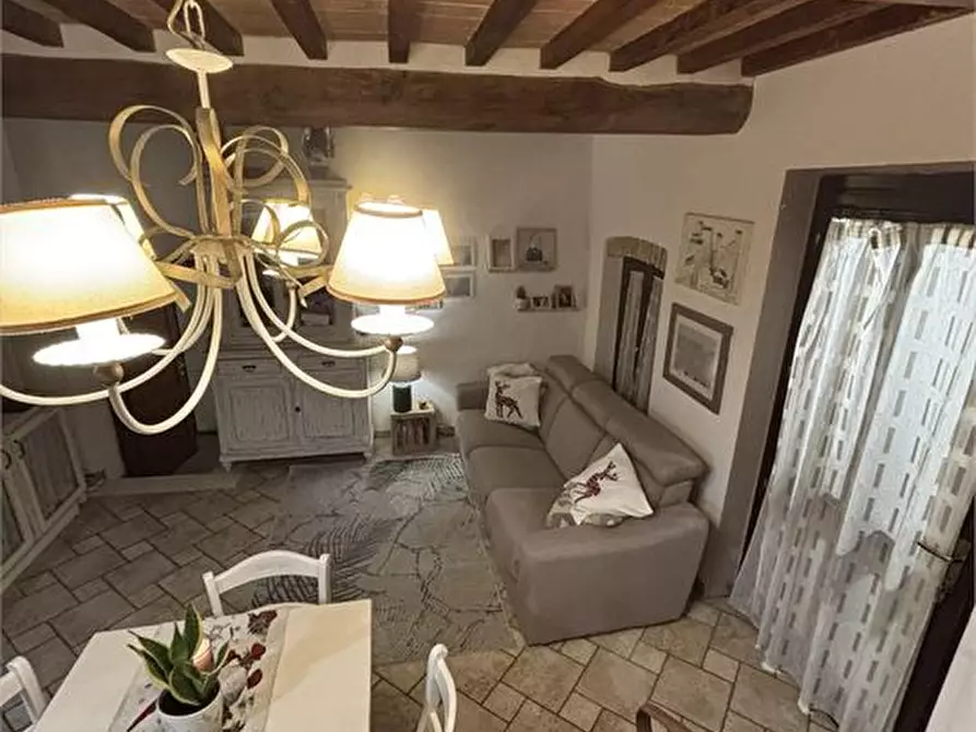 Immagine 9 di Villa in vendita  a San Gimignano
