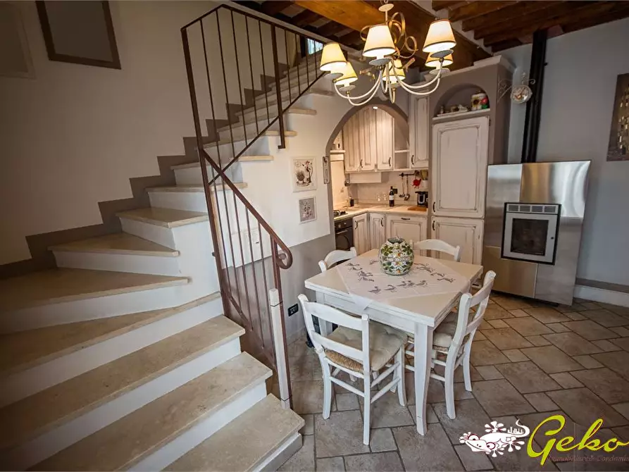 Immagine 10 di Villa in vendita  a San Gimignano