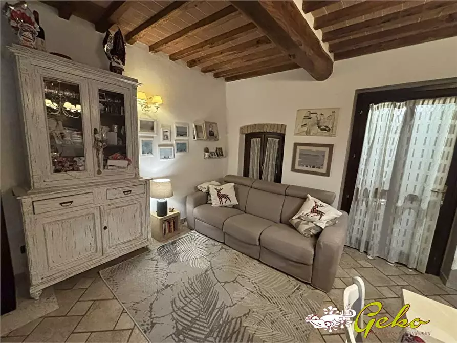 Immagine 3 di Villa in vendita  a San Gimignano
