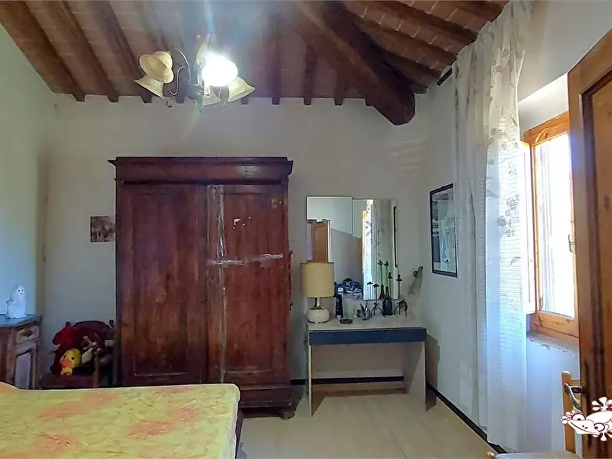 Immagine 9 di Rustico / casale in vendita  a San Gimignano