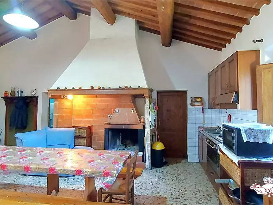 Immagine 6 di Rustico / casale in vendita  a San Gimignano