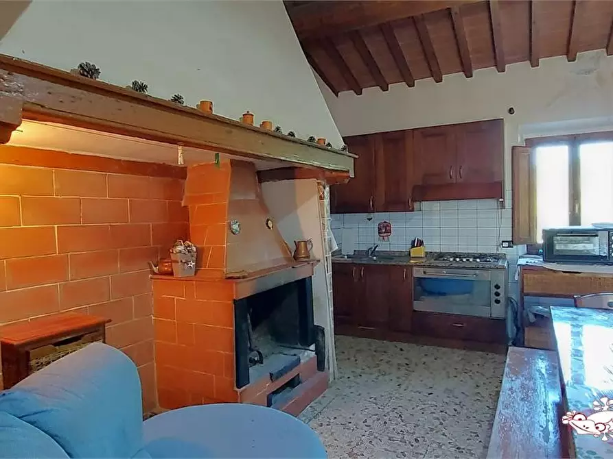 Immagine 2 di Rustico / casale in vendita  a San Gimignano