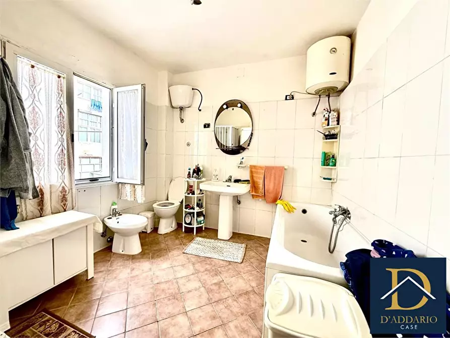 Immagine 5 di Appartamento in vendita  103 a Taranto