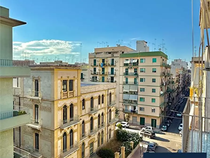 Immagine 6 di Appartamento in vendita  63 a Taranto