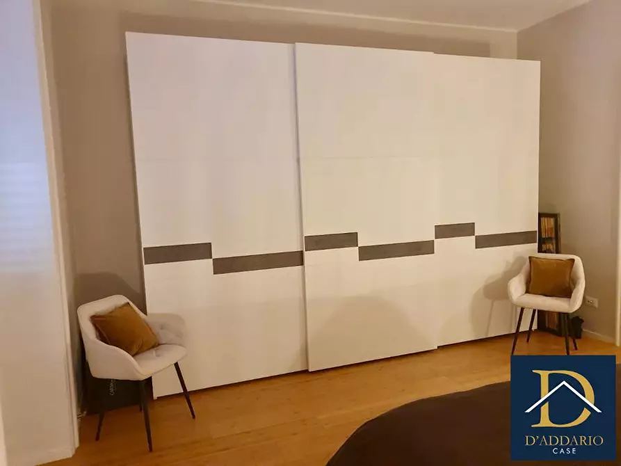 Immagine 10 di Appartamento in vendita  98 a Taranto