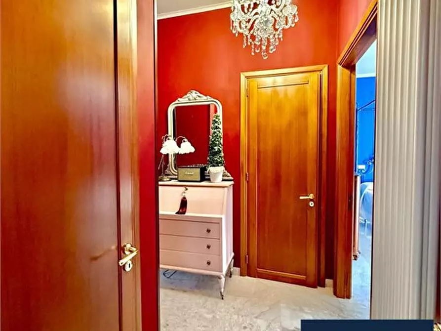 Immagine 10 di Appartamento in vendita  11 a Taranto