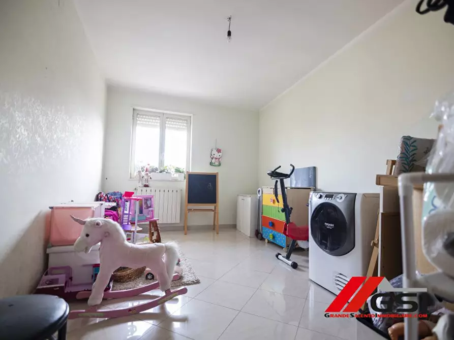 Immagine 9 di Appartamento in vendita  35 a San Michele Salentino