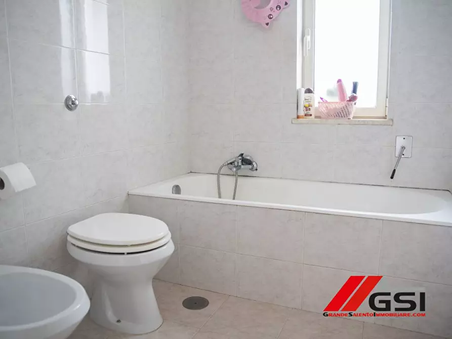 Immagine 10 di Appartamento in vendita  35 a San Michele Salentino