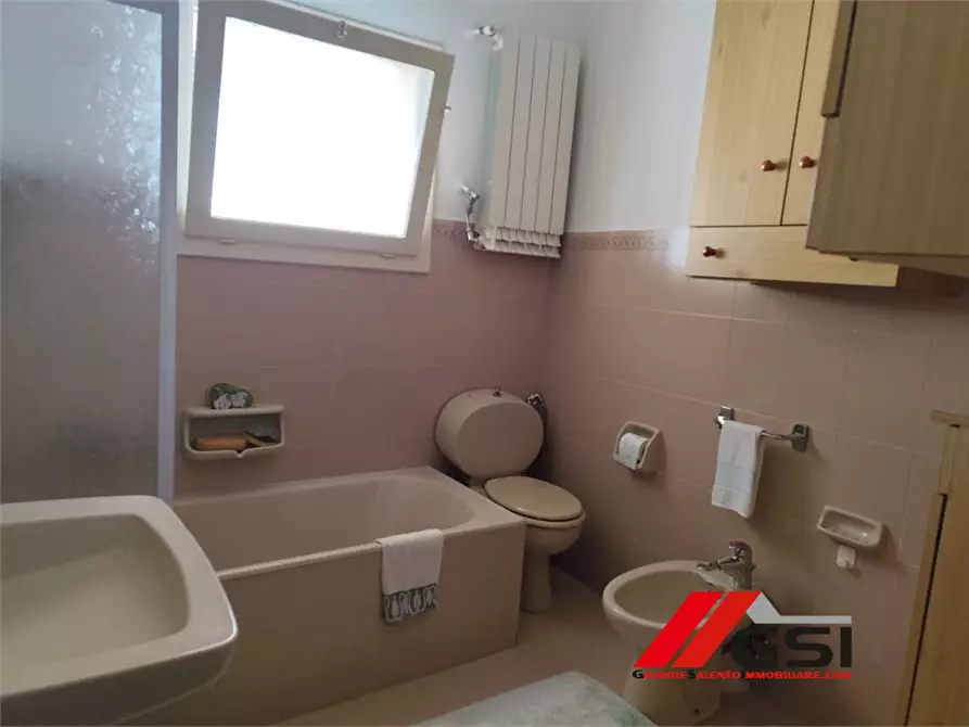 Immagine 5 di Villa in vendita  24 a San Michele Salentino