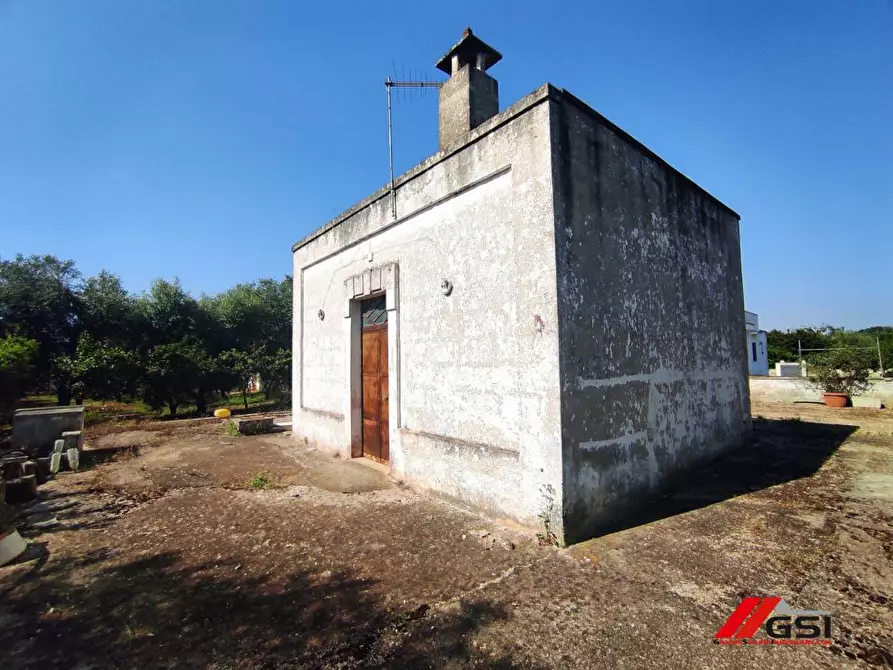 Immagine 1 di Rustico / casale in vendita  a Carovigno