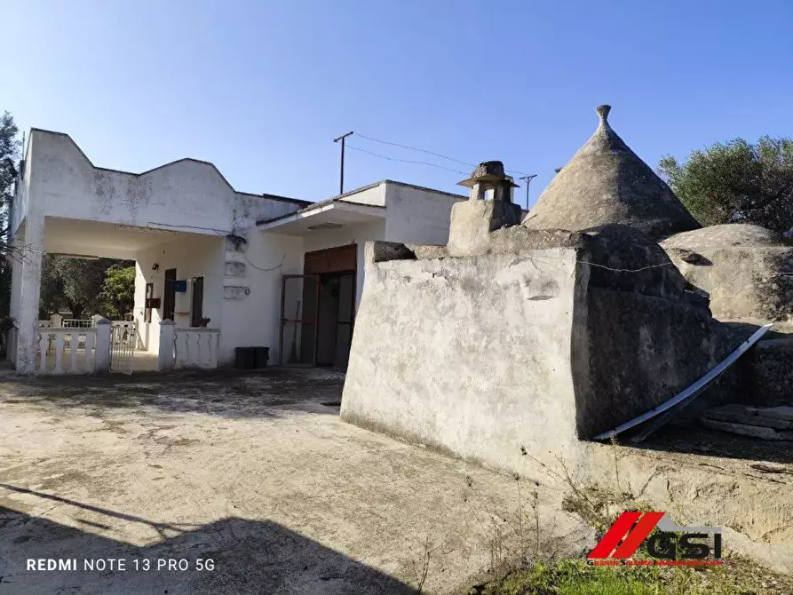 Immagine 5 di Rustico / casale in vendita  SN a Latiano