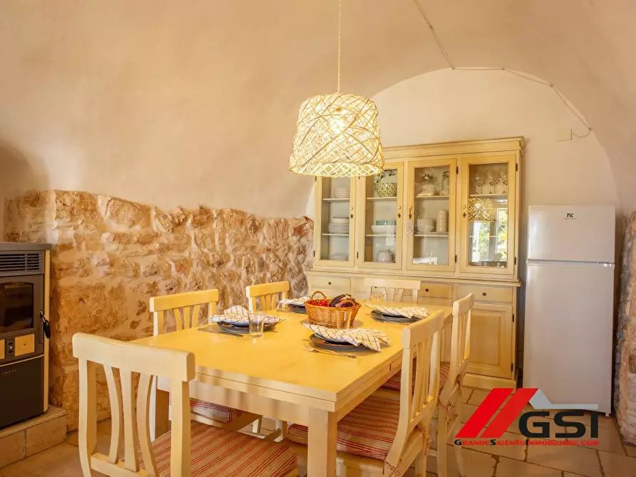 Immagine 9 di Villa in vendita  a Ceglie Messapico