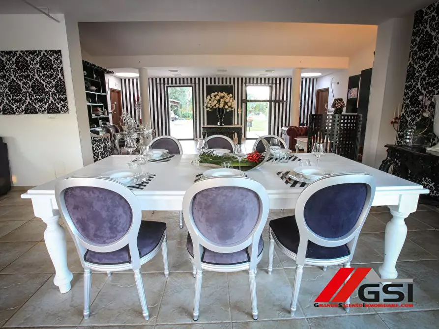 Immagine 8 di Villa in vendita  5 a San Michele Salentino