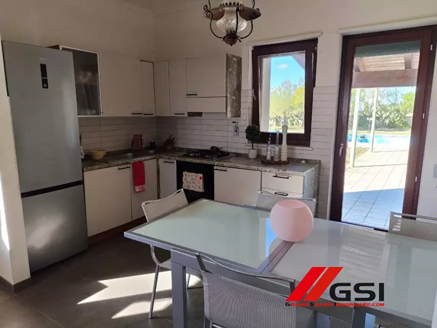 Immagine 4 di Villa in vendita  sn a San Vito Dei Normanni