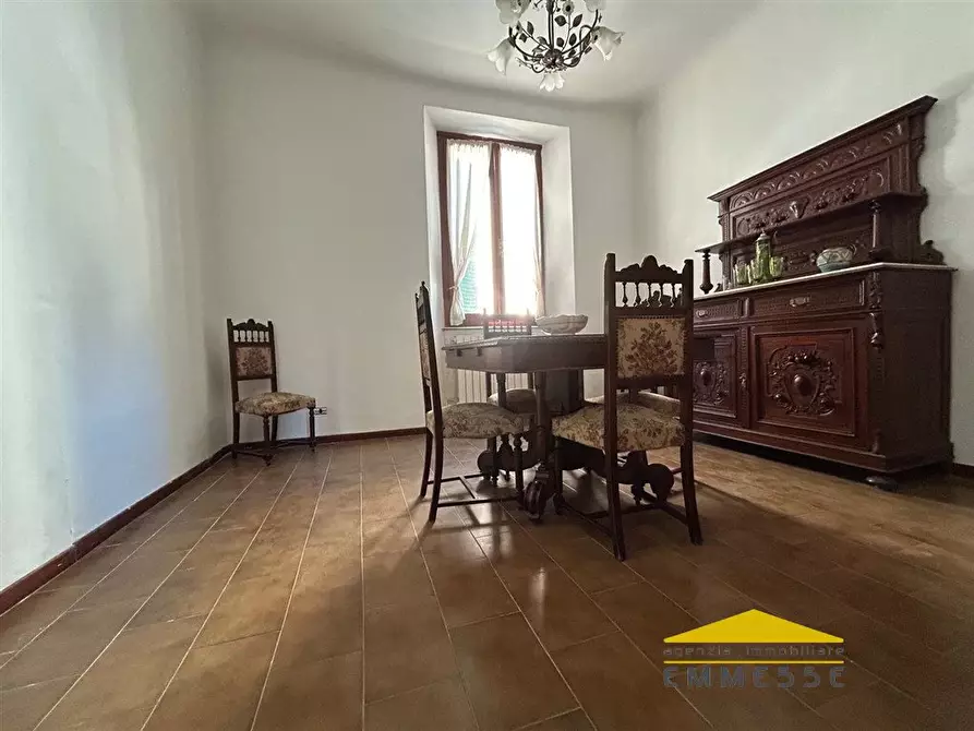Immagine 3 di Appartamento in vendita  a Carrara