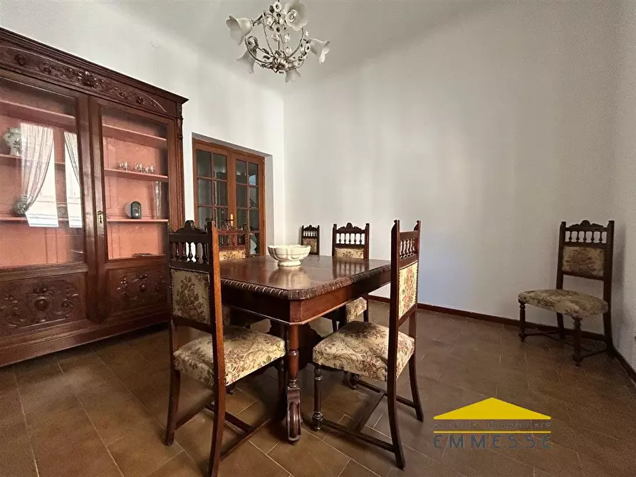 Immagine 5 di Appartamento in vendita  a Carrara