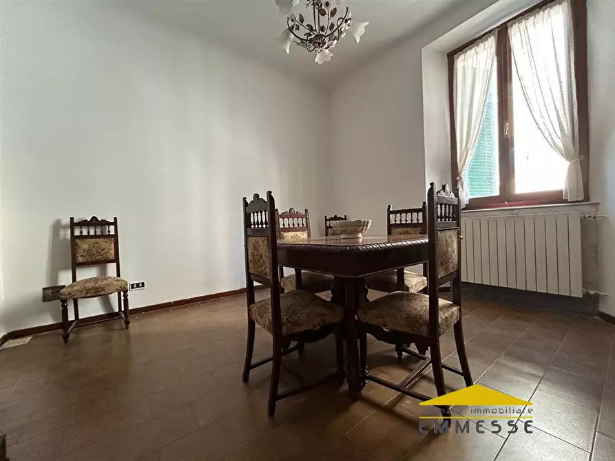 Immagine 4 di Appartamento in vendita  a Carrara