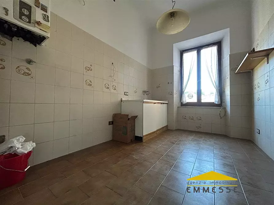Immagine 7 di Appartamento in vendita  a Carrara