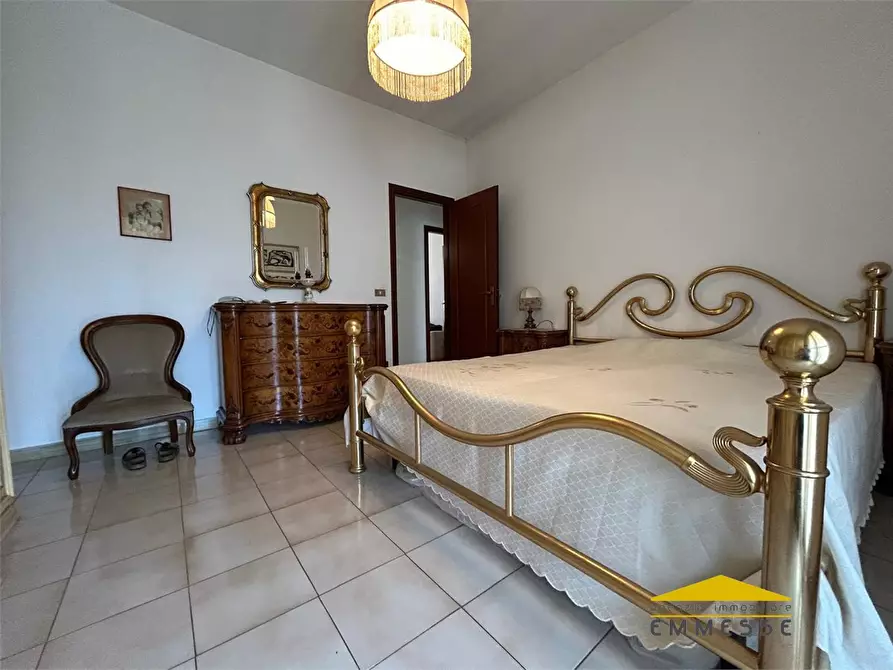 Immagine 9 di Appartamento in vendita  a Massa