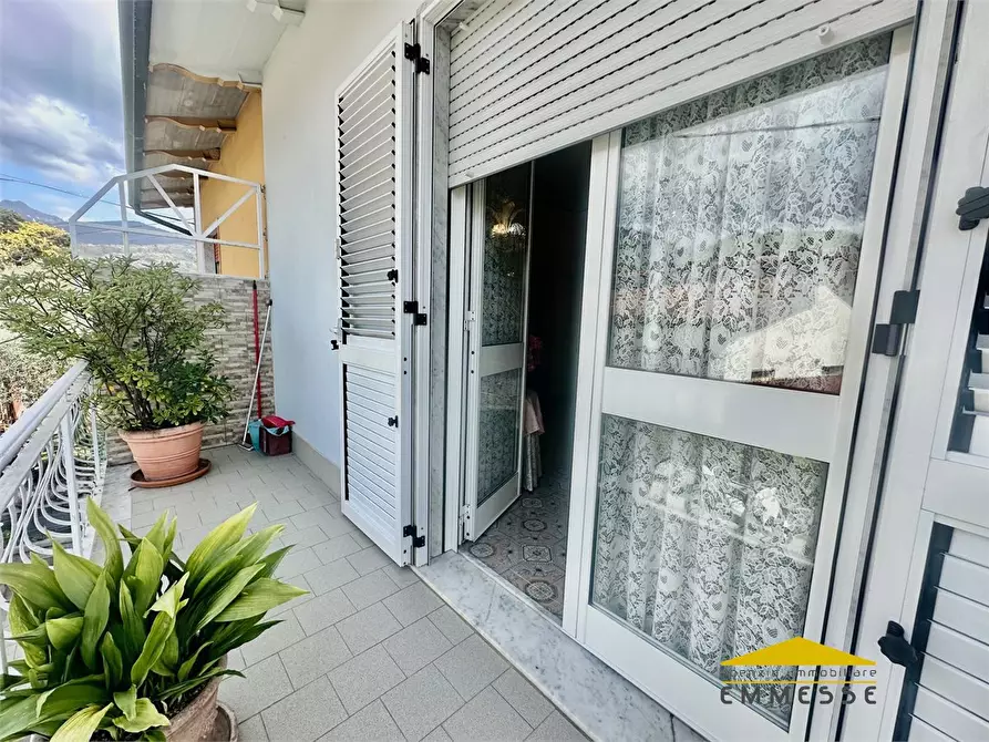 Immagine 5 di Casa indipendente in vendita  a Massa