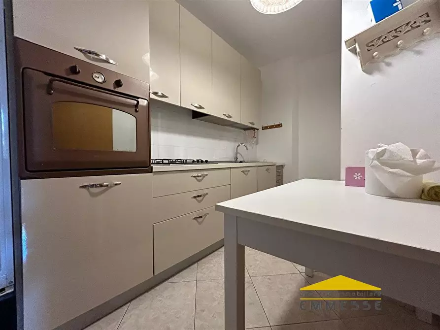 Immagine 9 di Casa indipendente in vendita  a Massa