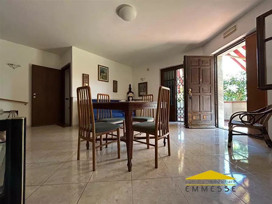 Immagine 6 di Casa indipendente in vendita  a Massa