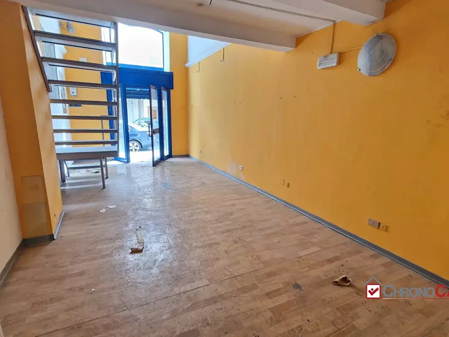Immagine 8 di Negozio in affitto  a Messina