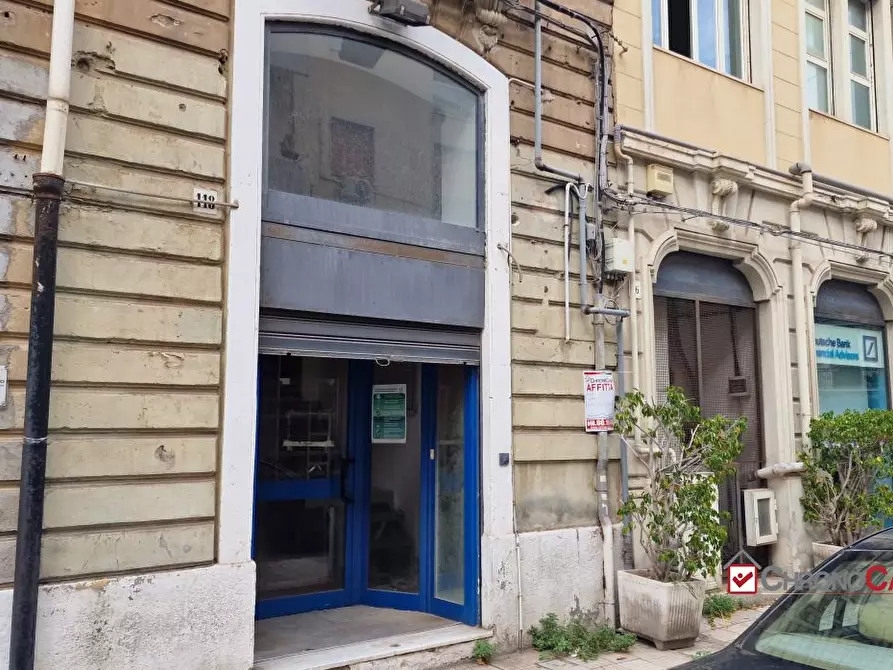 Immagine 5 di Negozio in affitto  a Messina